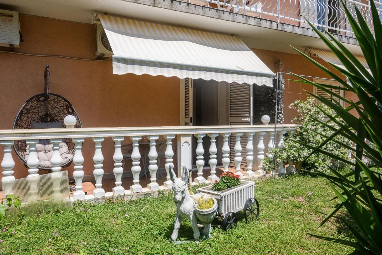 Vikeli Apartamento Trogir Exterior foto