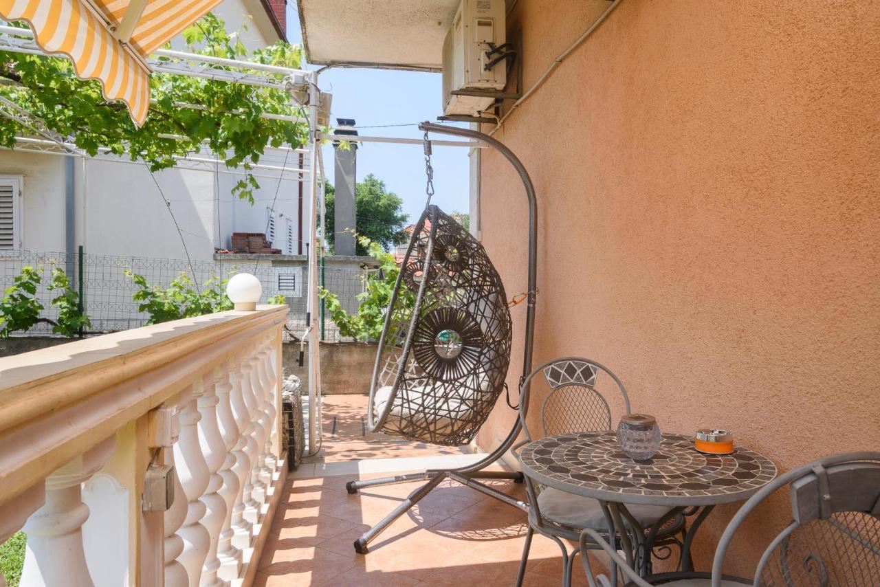 Vikeli Apartamento Trogir Exterior foto